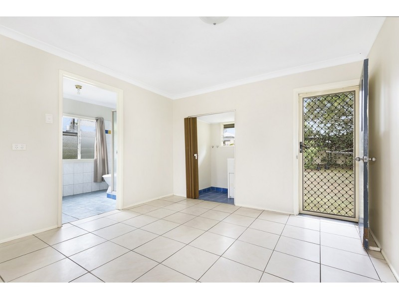 11 Stubbs Road, Woodridge QLD 4114
