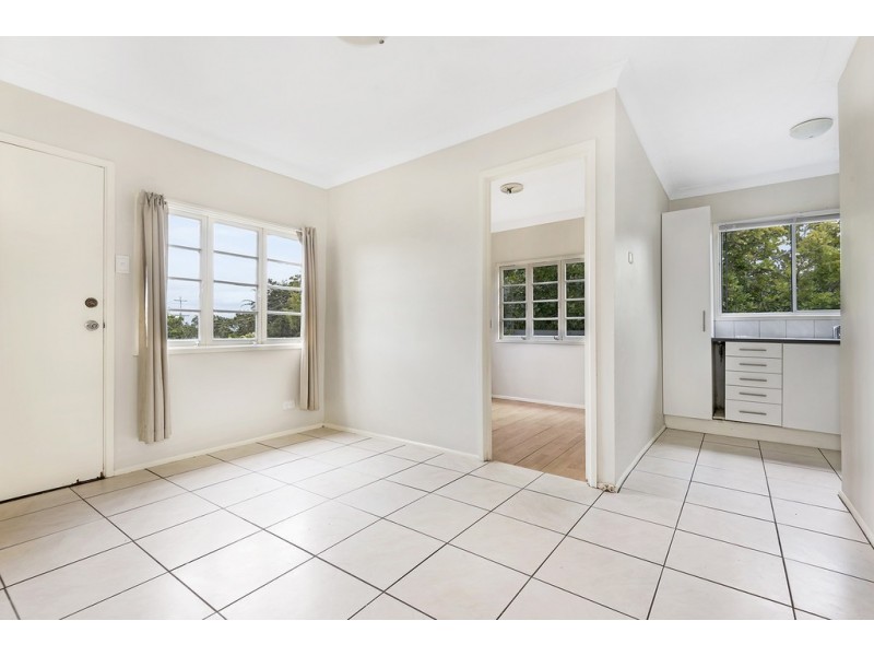 11 Stubbs Road, Woodridge QLD 4114