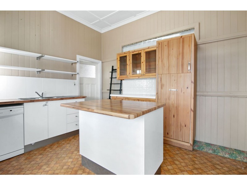 14 Marvin Street, Eastern Heights QLD 4305