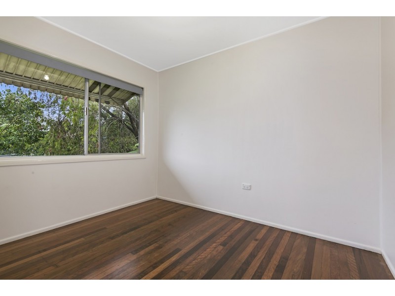 39 Winifred Street, Kingston QLD 4114