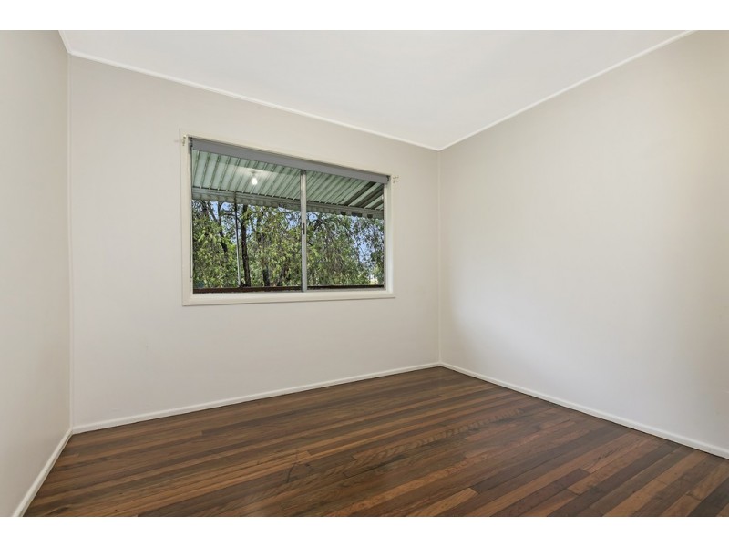 39 Winifred Street, Kingston QLD 4114