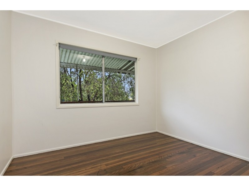 39 Winifred Street, Kingston QLD 4114