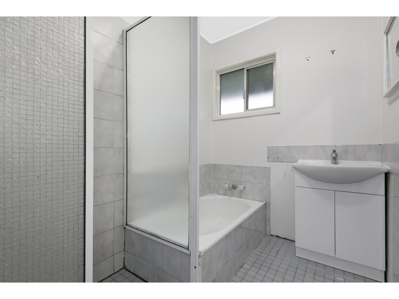 39 Winifred Street, Kingston QLD 4114