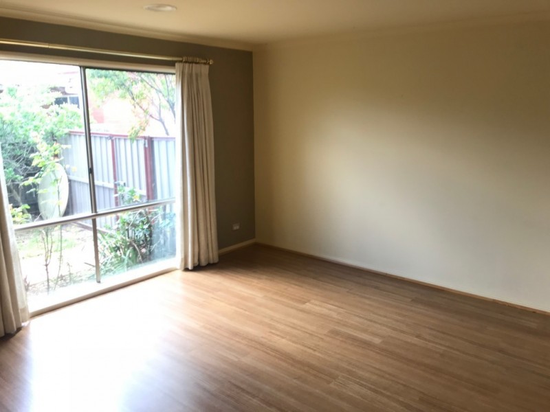 39 Kingfisher Drive, Seabrook VIC 3028