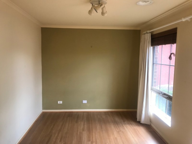 39 Kingfisher Drive, Seabrook VIC 3028