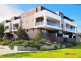 4/2-10 Monckton Place, Caroline Springs VIC 3023