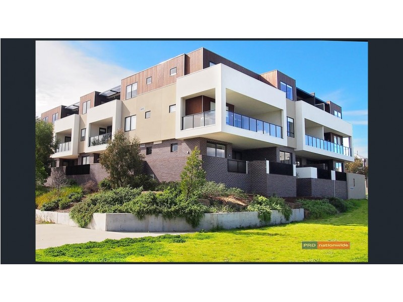 31/2-10 Monckton Place, Caroline Springs VIC 3023