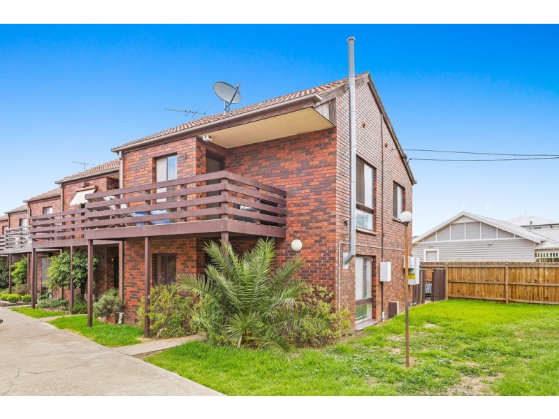 5/9-11 Drummartin Street, Albion VIC 3020