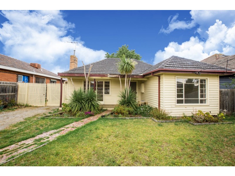 29 Buckley Avenue, Sunshine North VIC 3020