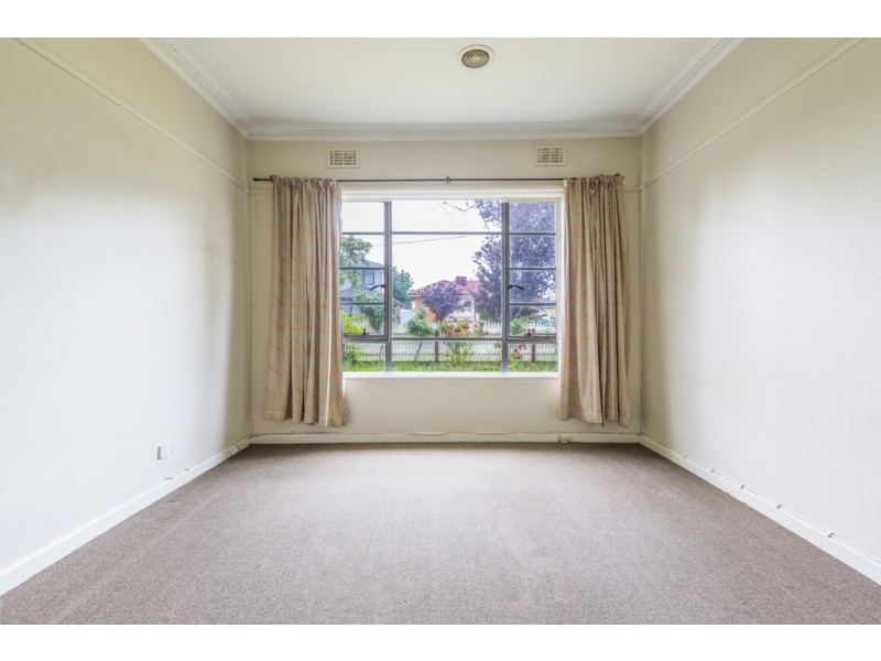 29 Buckley Avenue, Sunshine North VIC 3020