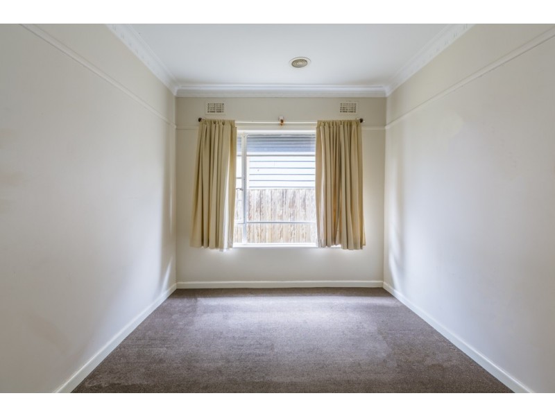 29 Buckley Avenue, Sunshine North VIC 3020