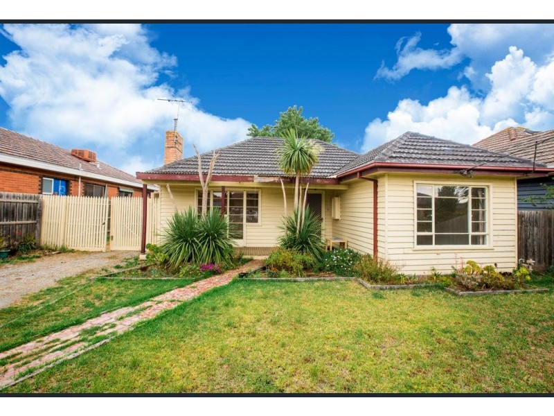 29 Buckley Avenue, Sunshine North VIC 3020