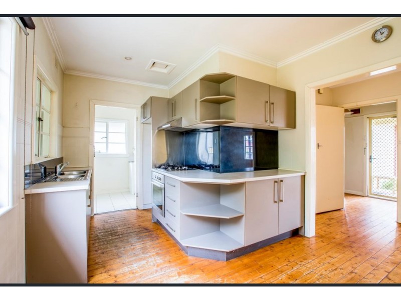 29 Buckley Avenue, Sunshine North VIC 3020