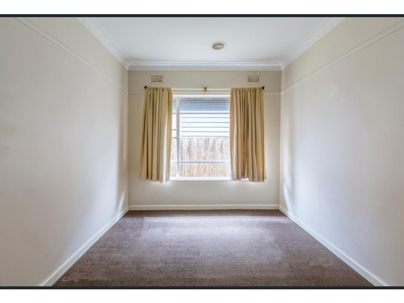 29 Buckley Avenue, Sunshine North VIC 3020