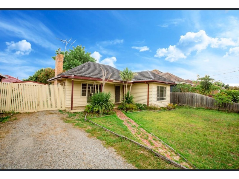 29 Buckley Avenue, Sunshine North VIC 3020