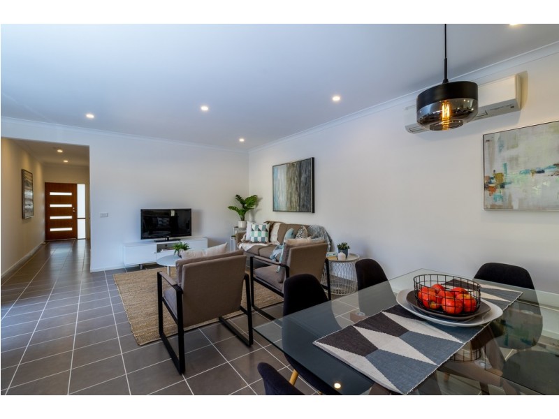 5 Grove Road, Craigieburn VIC 3064