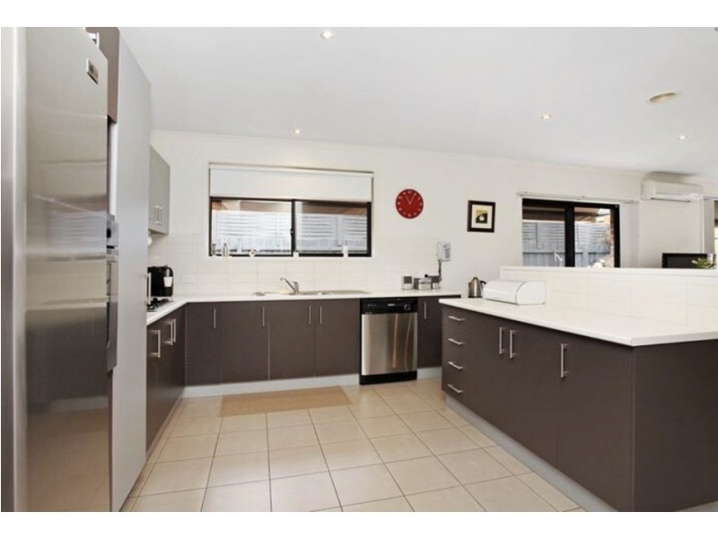 25 Philip Street, Altona Meadows VIC 3028