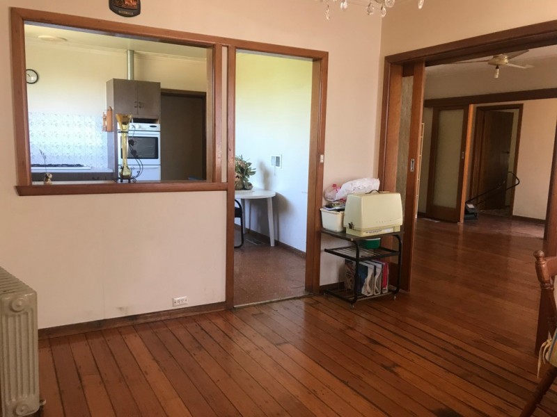 3 Duke Street, Avondale Heights VIC 3034