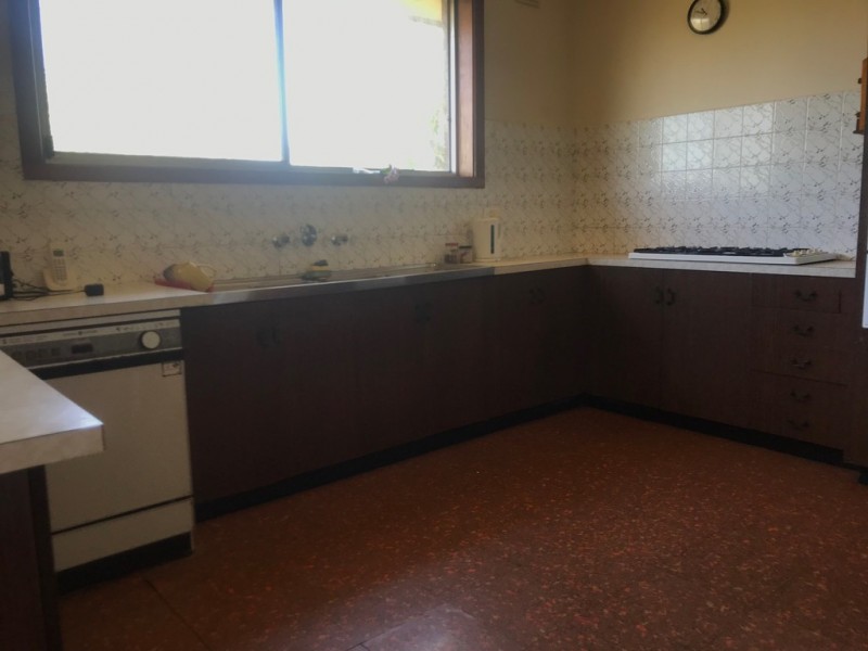 3 Duke Street, Avondale Heights VIC 3034