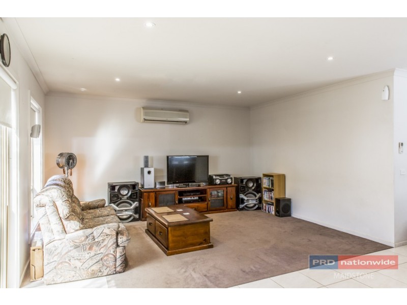4 Talliver Terrace, Truganina VIC 3029