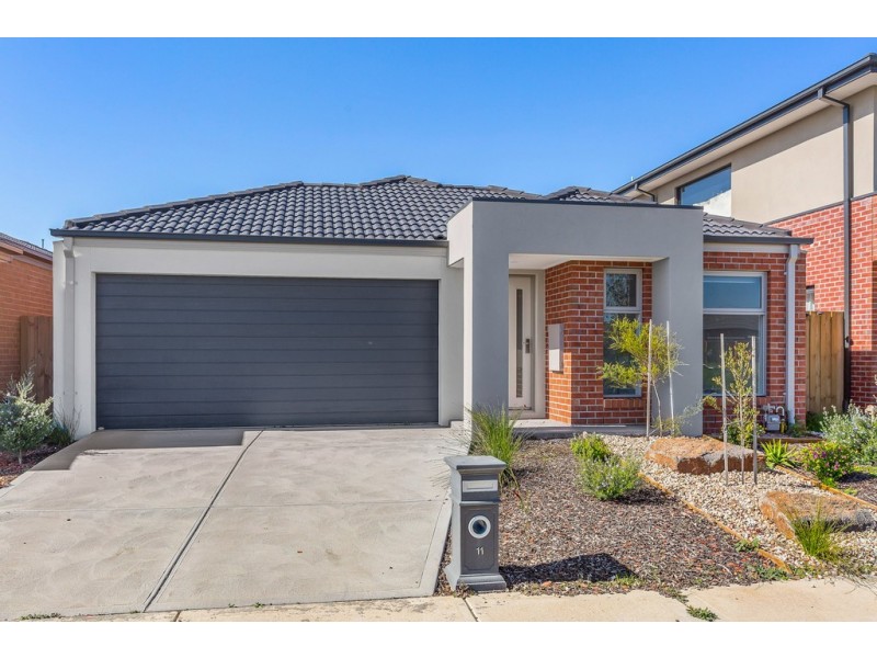 11 Moree Road, Point Cook VIC 3030