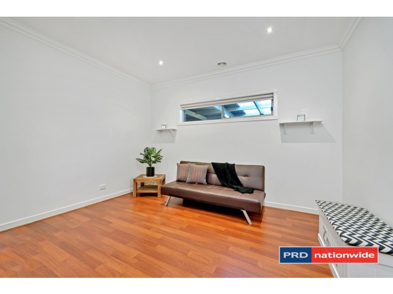 23 Birchgrove Way, Taylors Hill VIC 3037