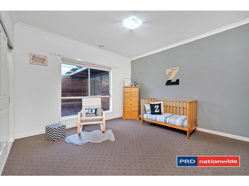 23 Birchgrove Way, Taylors Hill VIC 3037