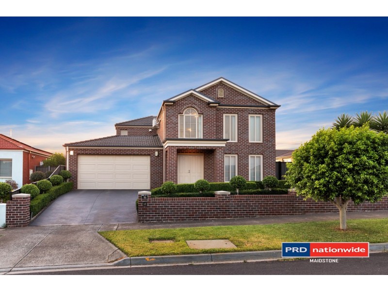 15 Pendragon Crescent, Derrimut VIC 3030