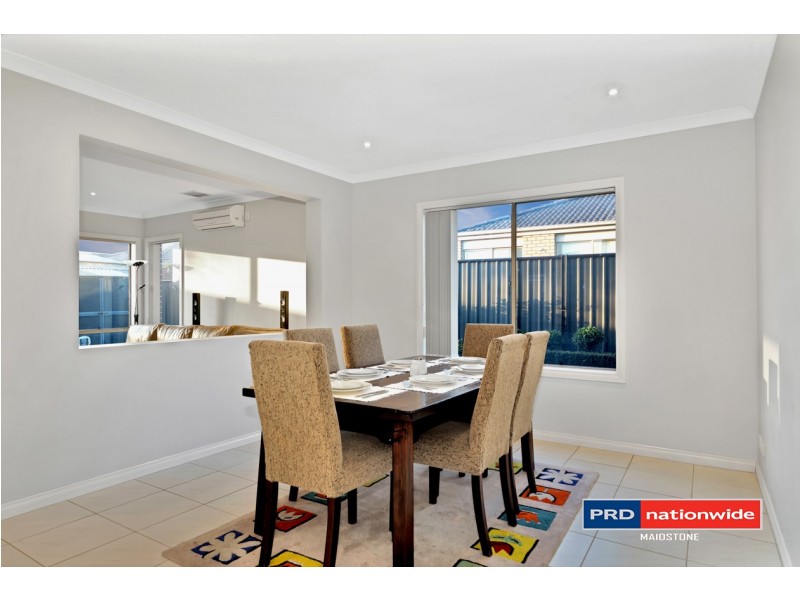 15 Pendragon Crescent, Derrimut VIC 3030