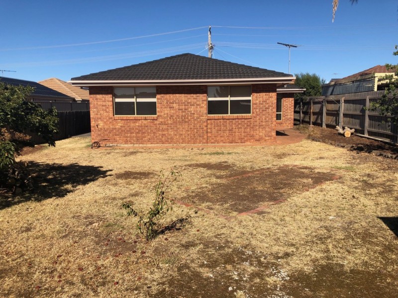 85 Kurunjang Drive, Kurunjang VIC 3337