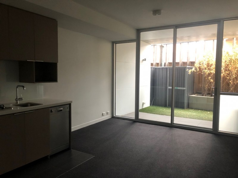 2/4 Bik Lane, Fitzroy North VIC 3068