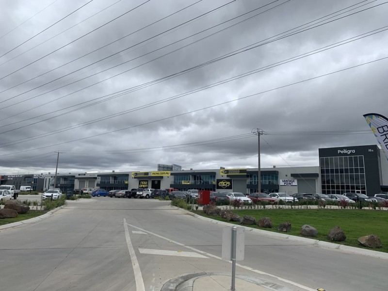 102/16A Keilor Park Drive, Keilor East VIC 3033