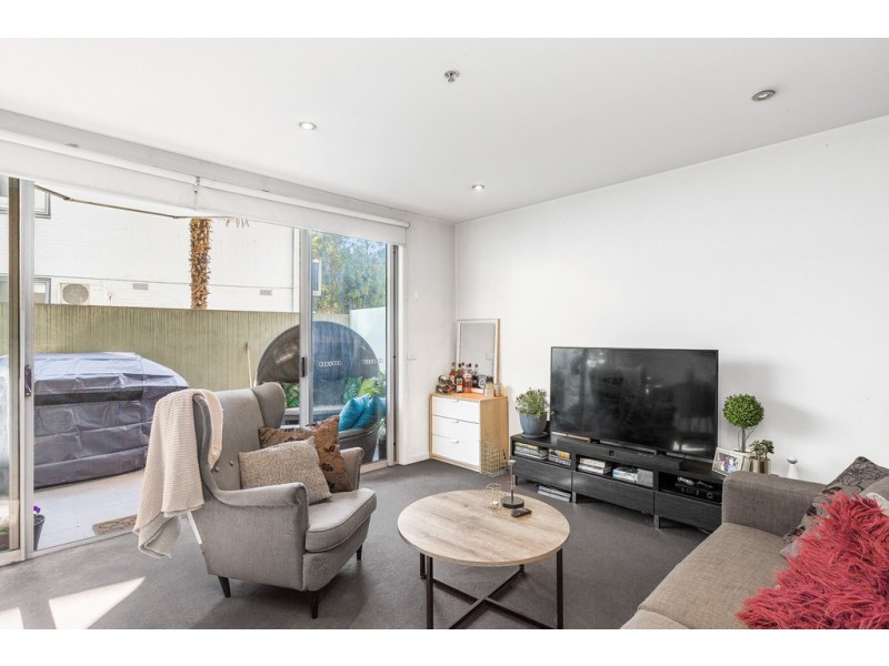 4/182 Barkly Street, St Kilda VIC 3182