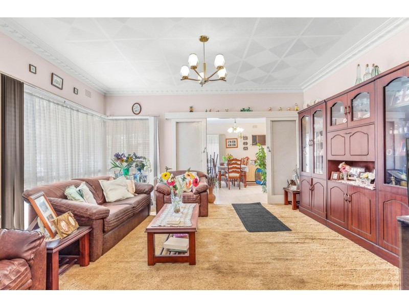 19 Deutgam Street, Werribee VIC 3030