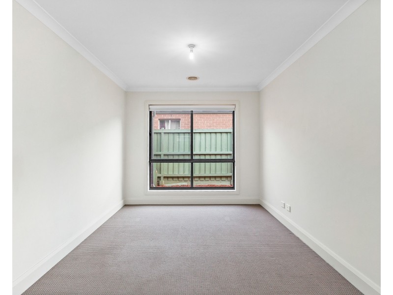 40 Saltbush Crescent, Brookfield VIC 3338