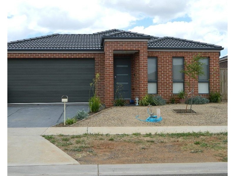 40 Saltbush Crescent, Brookfield VIC 3338