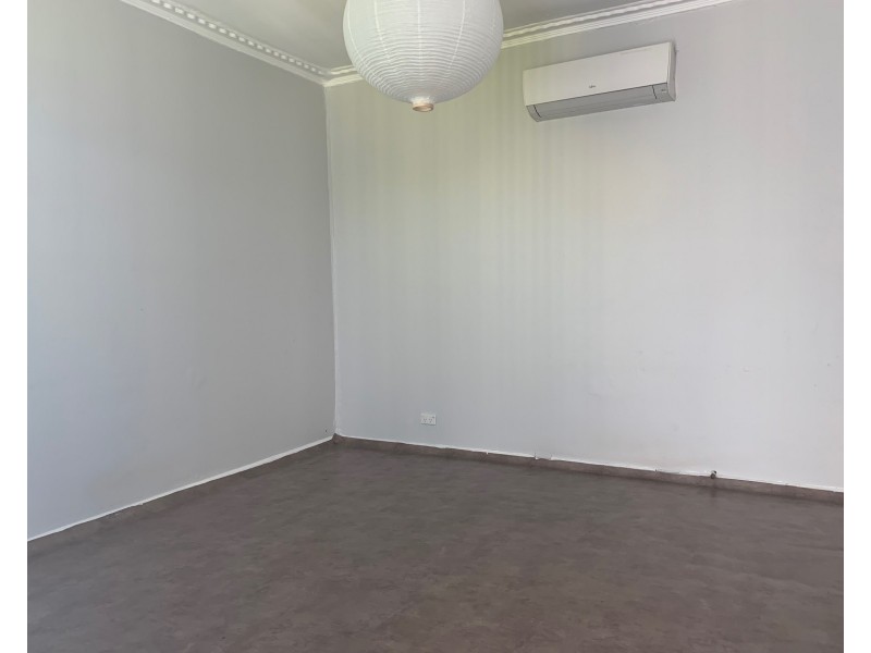 142A Derby Road, Sunshine VIC 3020