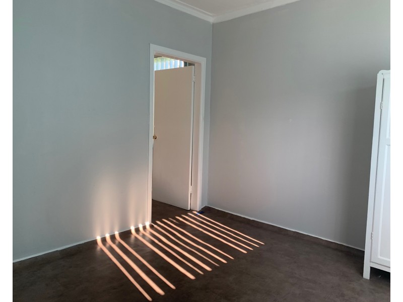 142A Derby Road, Sunshine VIC 3020