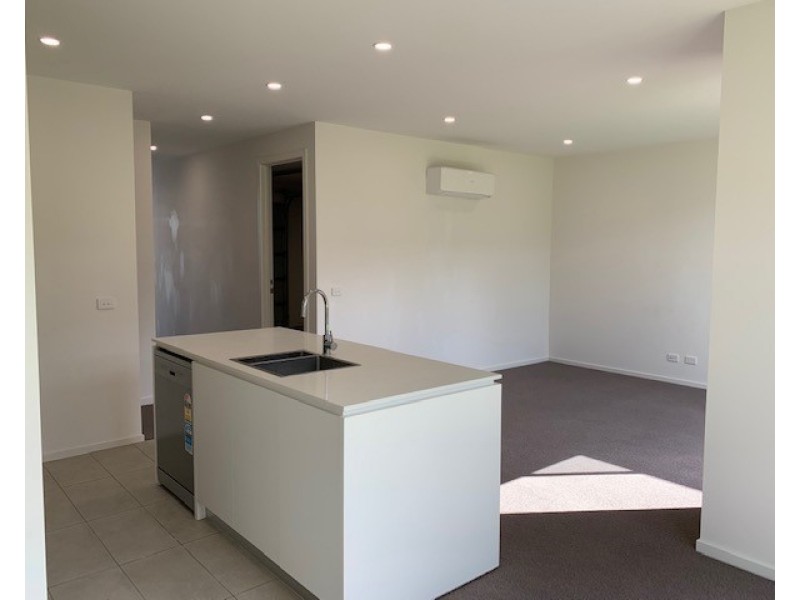 25 Hines Way, Braybrook VIC 3019