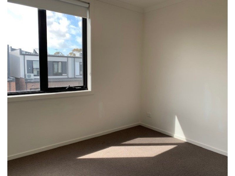 25 Hines Way, Braybrook VIC 3019