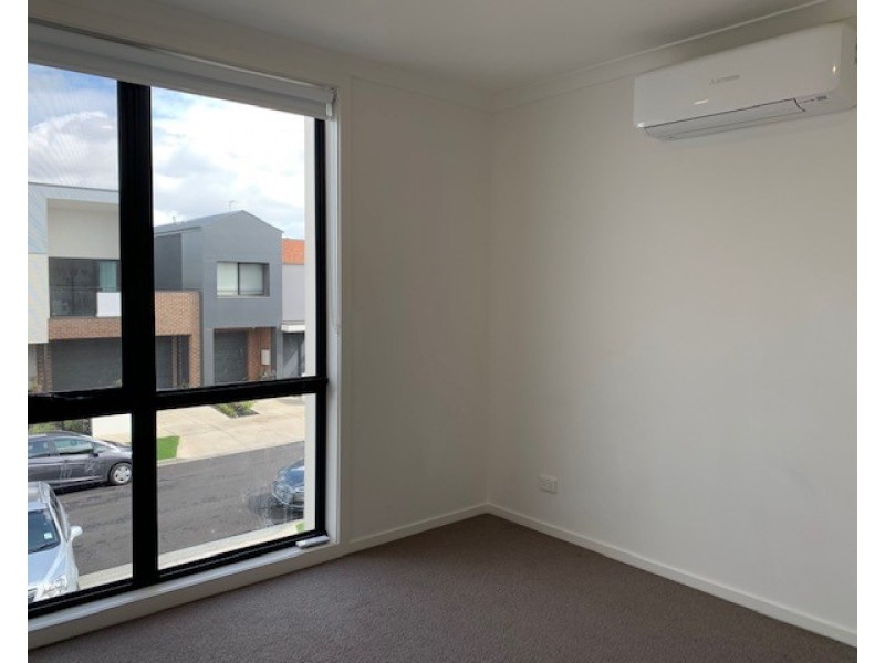 25 Hines Way, Braybrook VIC 3019