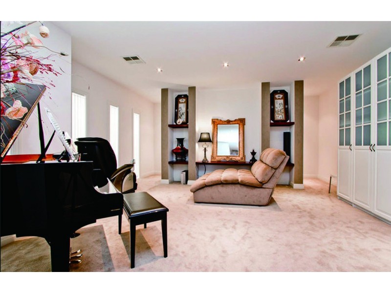 11 The Mall, Mawson Lakes SA 5095