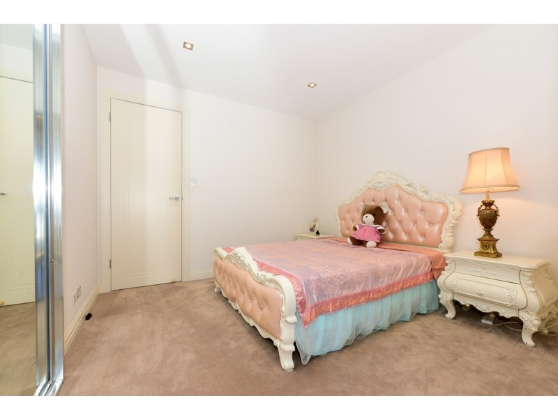 11 The Mall, Mawson Lakes SA 5095