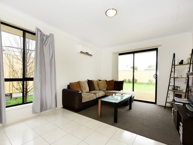 11 Barrat Steet, Smithfield Plains SA 5114