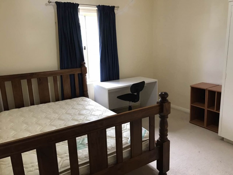 3 Farnham Road, Keswick SA 5035