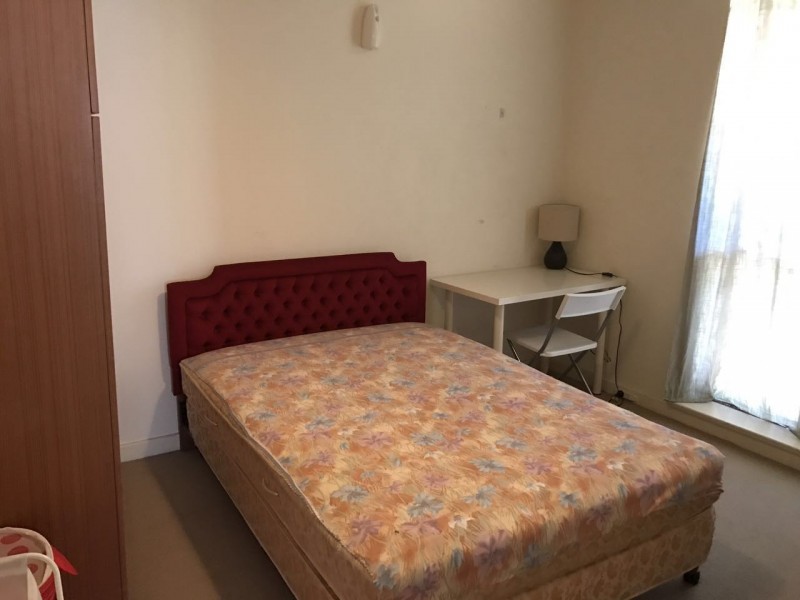 2/41 Chatham Road, Keswick SA 5035