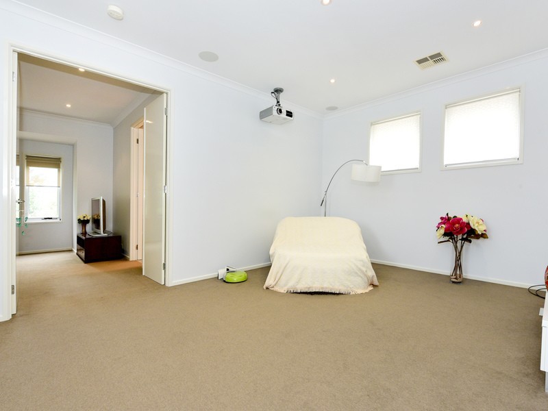 18 Wear Avenue, Marden SA 5070