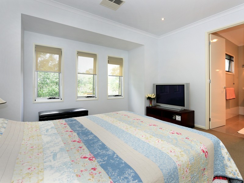 18 Wear Avenue, Marden SA 5070