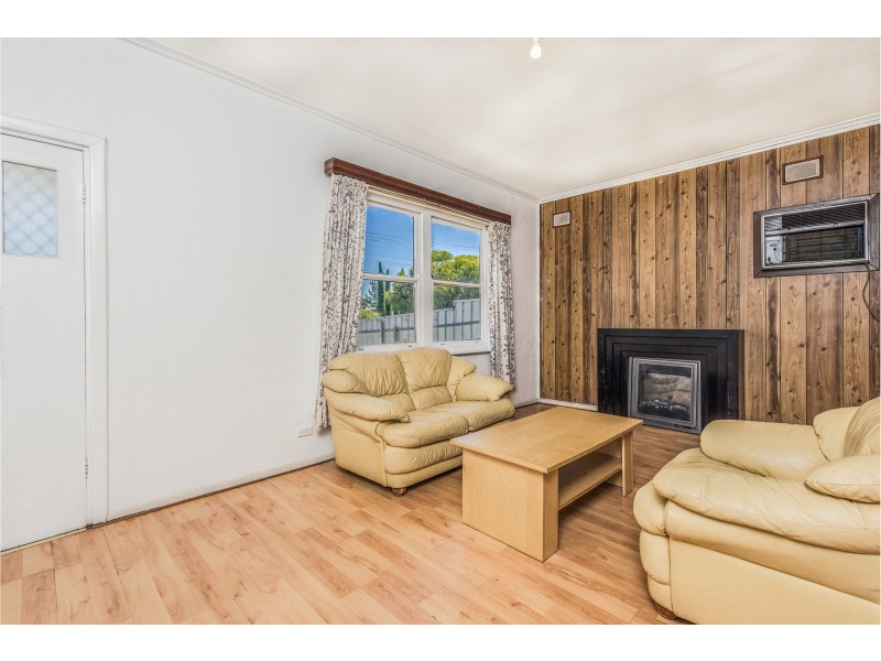 36 Oak Avenue, Clovelly Park SA 5042