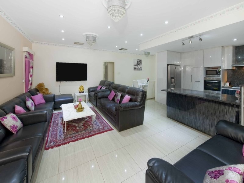 15 Braemore Terrace, Campbelltown SA 5074